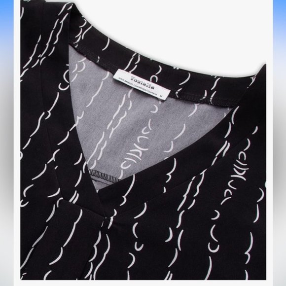 Chiffon Printed V Neck Blouse - Picture 5 of 9